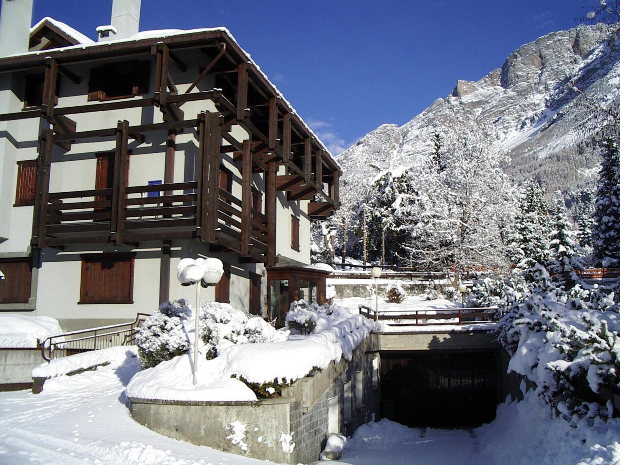 Hotel Terme Bormio Ngoại thất bức ảnh